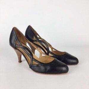 Samanta Womens Black Leather Pumps Heels Side Cutout Stacked Heel size 6